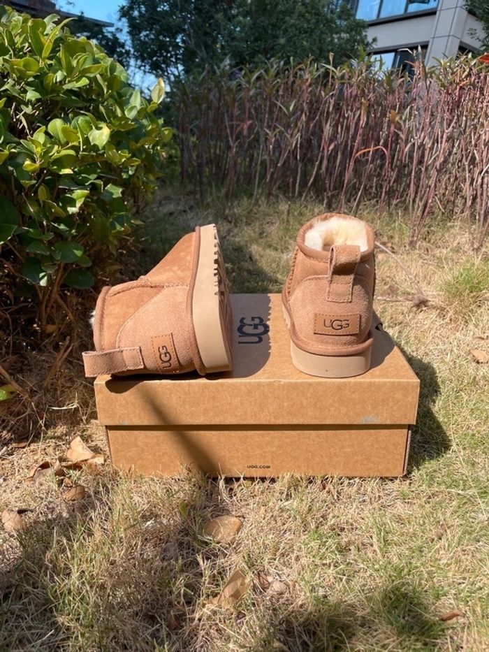 UGG classic ultra mini boots 37 - photo numéro 5