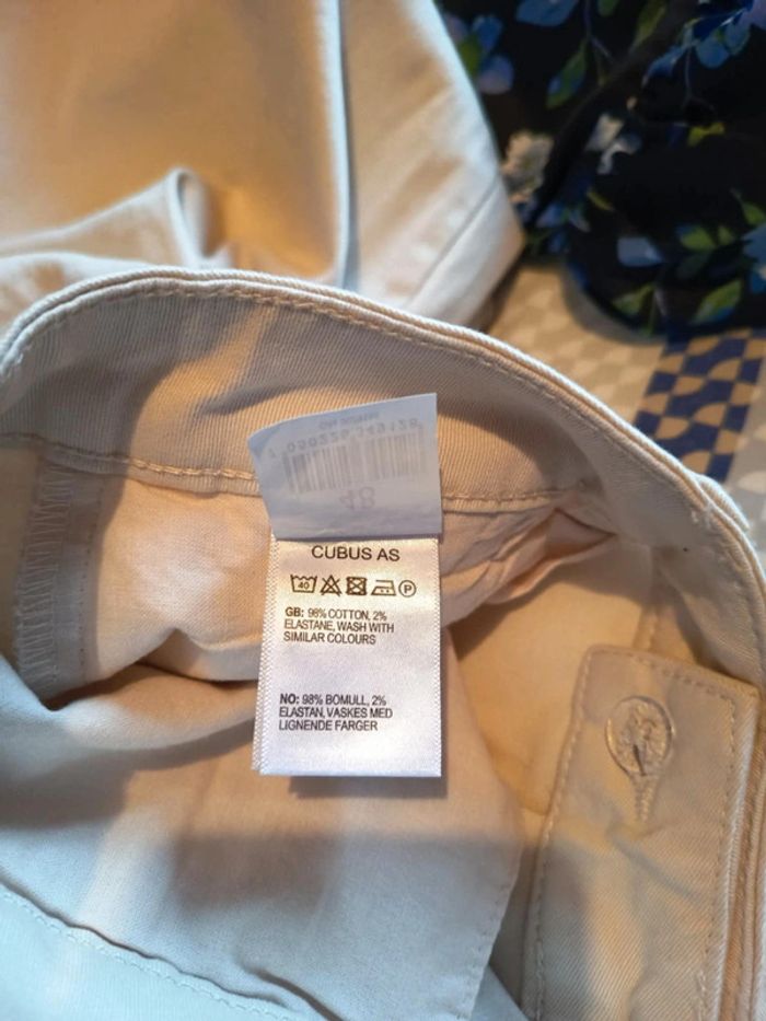 Jeans homme homme grande taille. Marque C . Couleur beige. - photo numéro 4