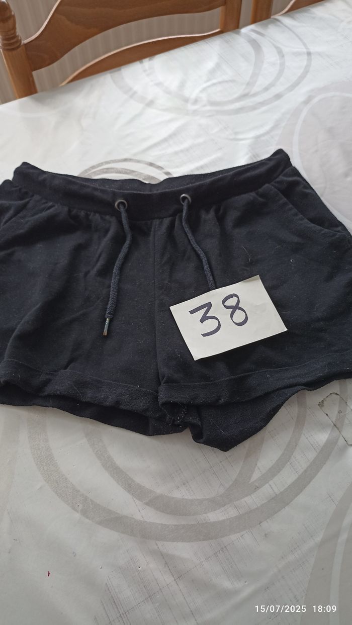 Short noir femme 38 esmara
