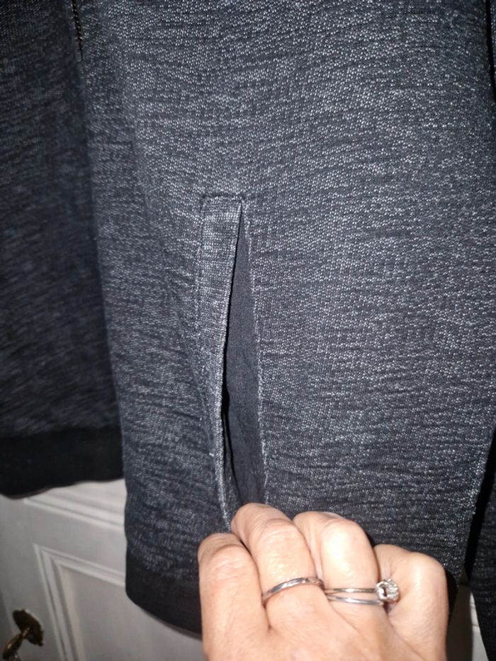 Gilet zippé 🩶 - photo numéro 5