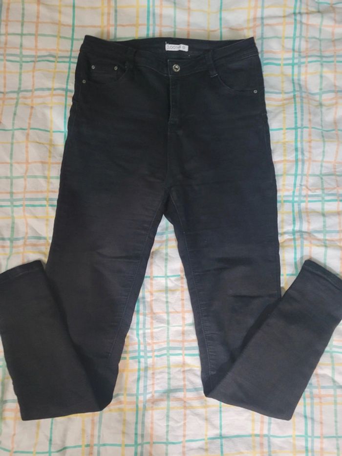 Pantalon noir, cloothes, taille M - photo numéro 3