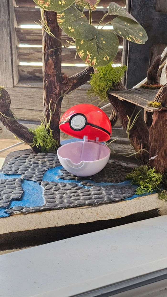 Super pokeball pour figurine Pokemon Nintendo - photo numéro 3