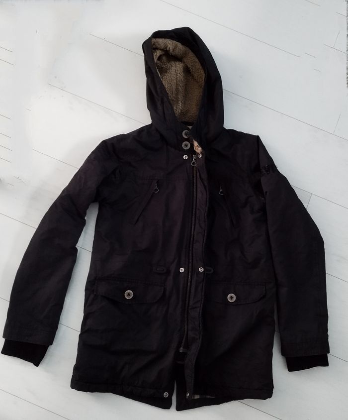 Blouson noir à capuche - photo numéro 7