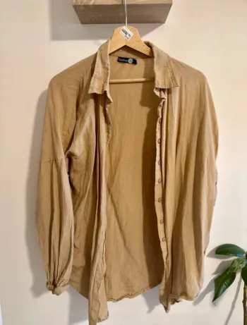 Chemise beige boohoo
