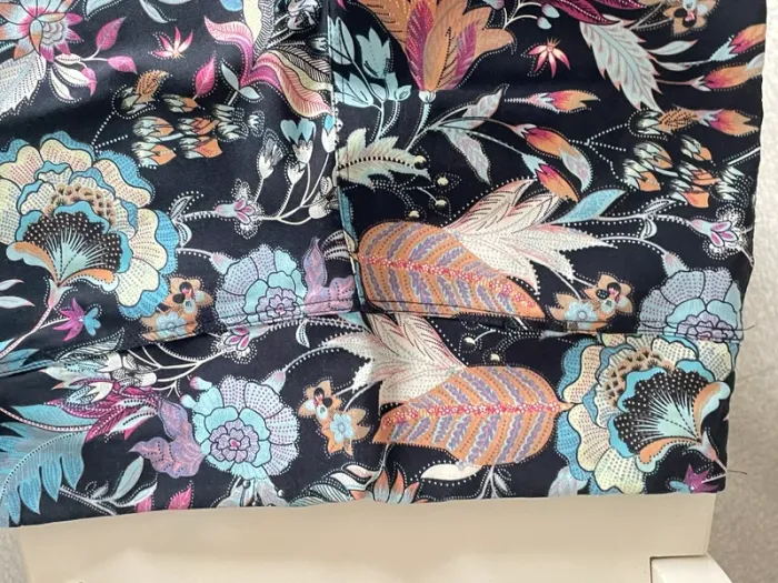 Pantalon à motif floral . - photo numéro 13