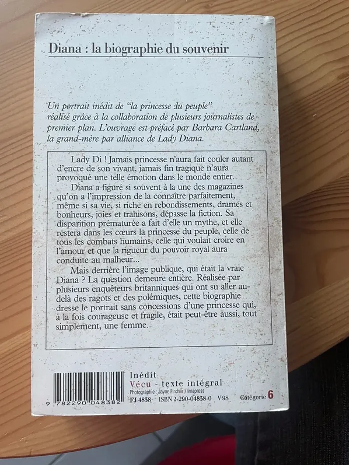 Diana - La biographie du souvenir - photo numéro 2