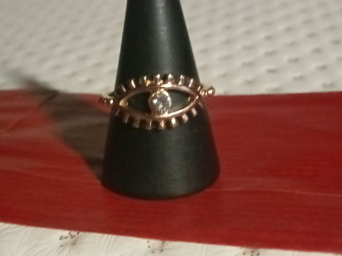 Tres belle bague , pour femme - photo numéro 4