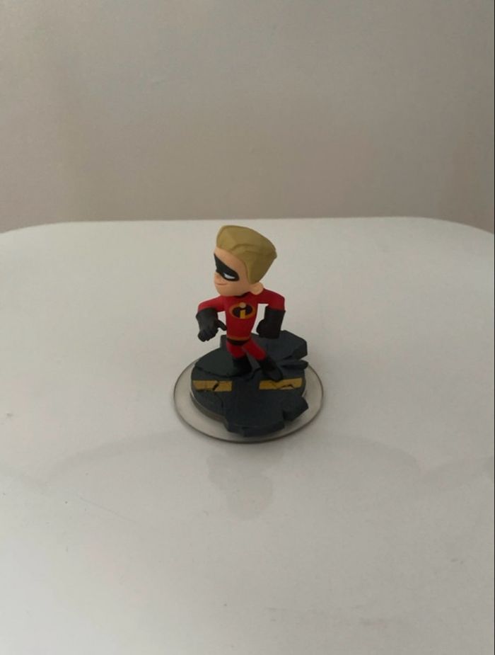 Une collection de 10 figurines de Disney Infinity - photo numéro 5