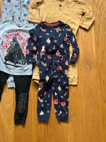 Lot 4 pyjamas léger 3 ans