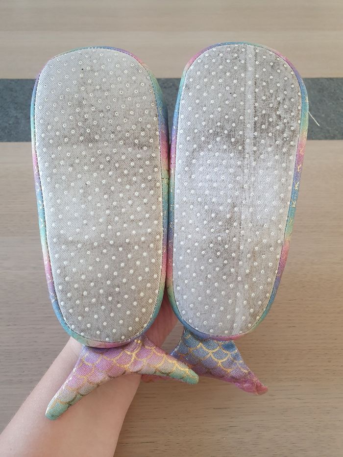 Chaussons Sirène taille 30 - photo numéro 4