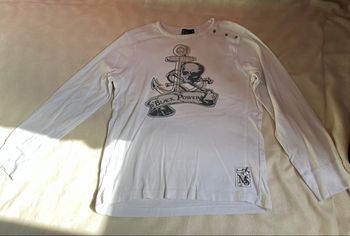 Pull tête de mort 12 anime