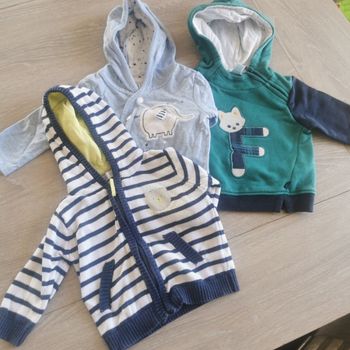 Lot gilet / pull 3 mois obaibi /orchestra / baby gemo