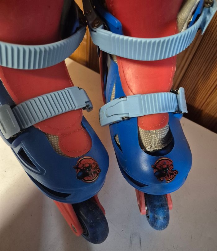 Roller mondo spiderman Marvel réglable 34 à 37 - photo numéro 7