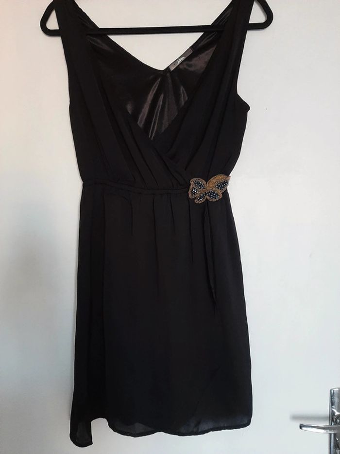 Robe noir 38