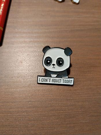 Pins panda je ne suis pas adulte