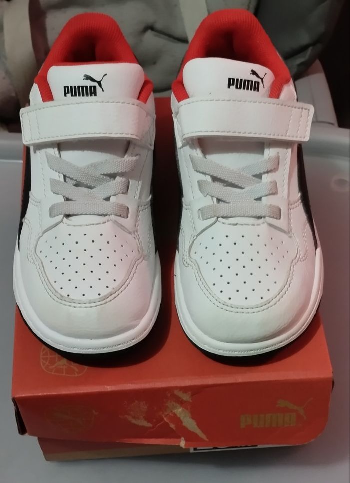 Basket Puma taille 27 - photo numéro 2