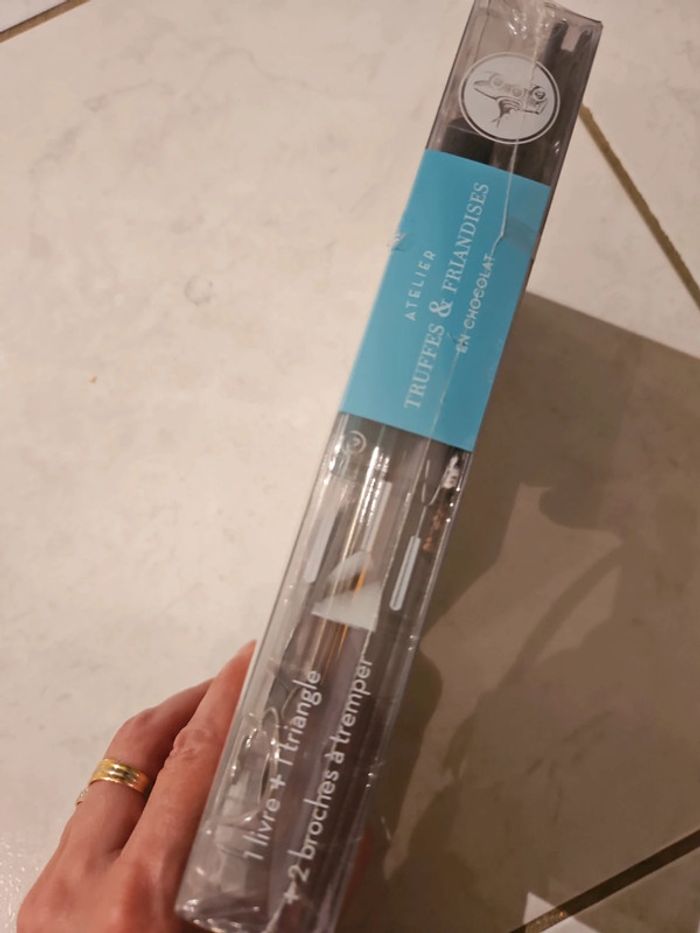 Atelier truffes et friandises en chocolat Neuf - photo numéro 5