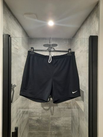 Short Nike – Noir – Taille L