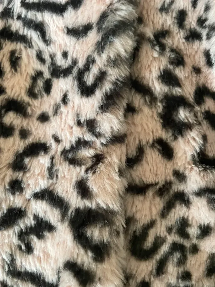 Manteau léopard - photo numéro 2