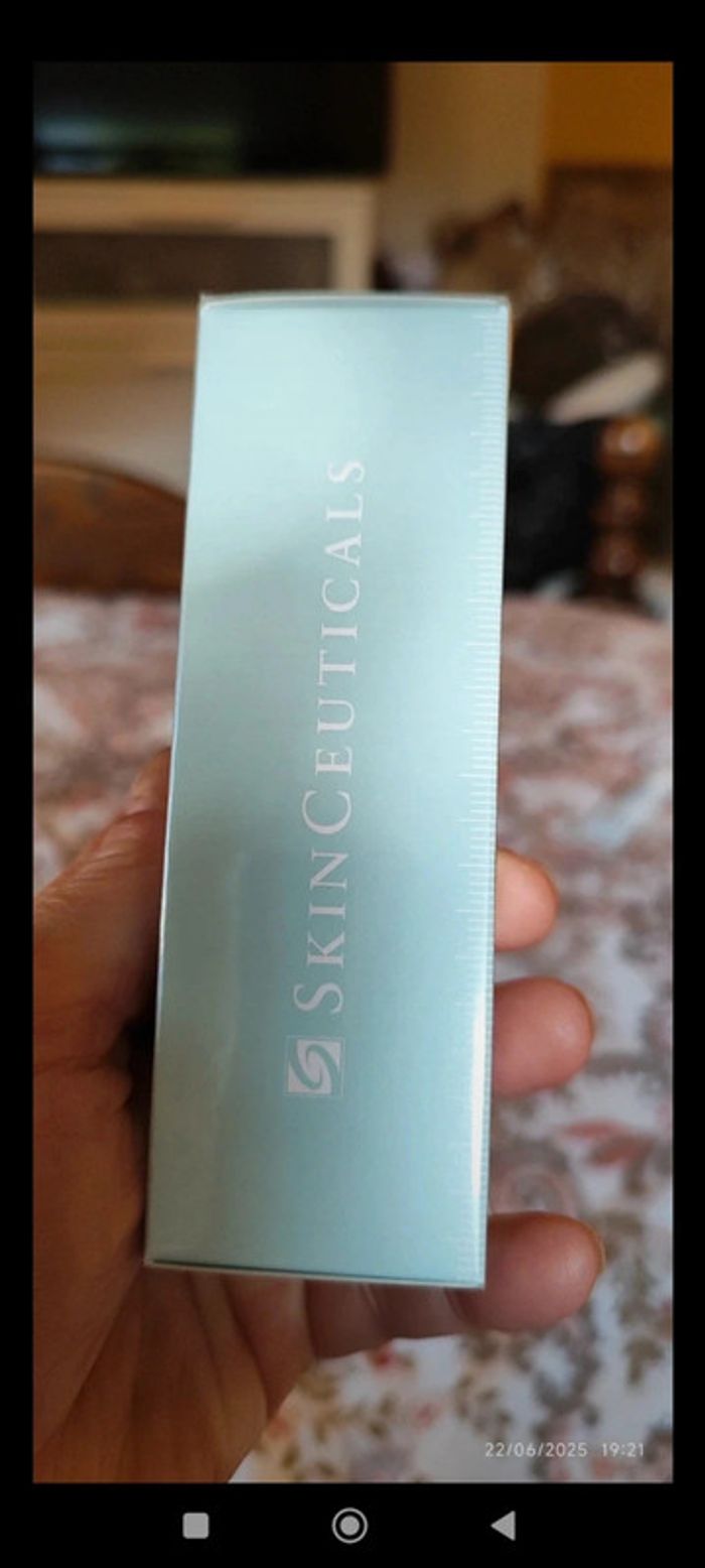 Skinceuticals Resvératrol B E Serum Antioxydant Réparateur de Nuit 30 ml - photo numéro 4