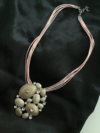 Joli collier vintage