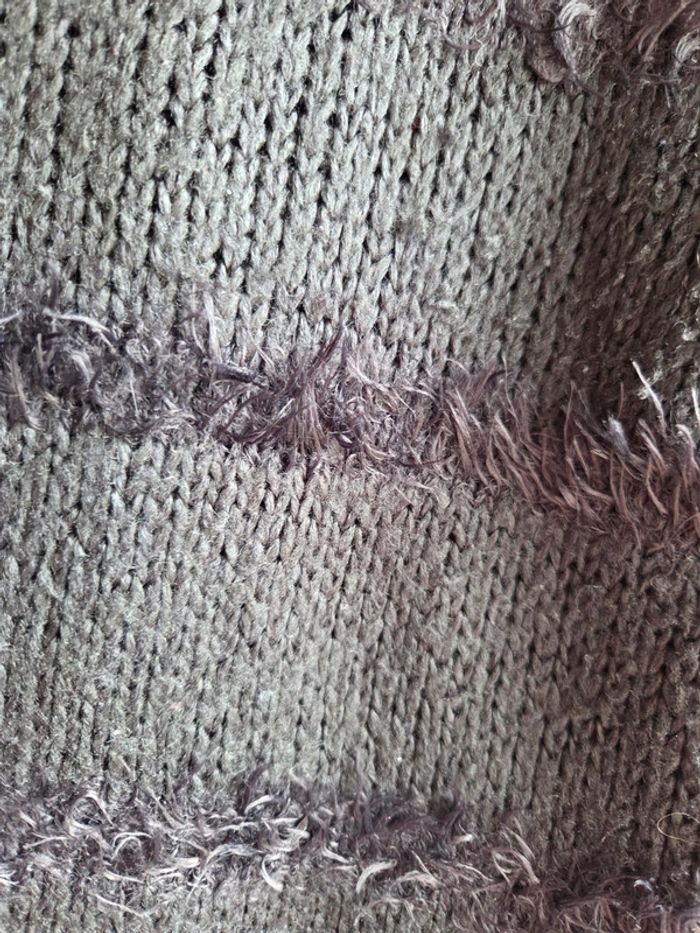 Pull texturé à poils discrets - taille M - photo numéro 3
