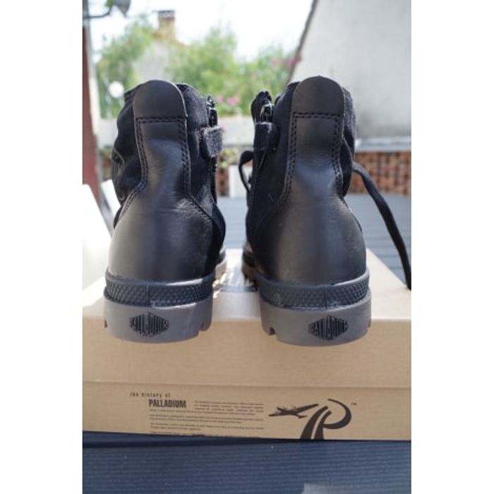 BOTTINES Palladium - Taille 33  ½ - photo numéro 4