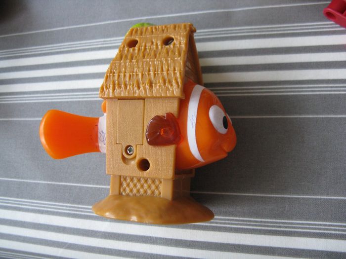 nemo figurine