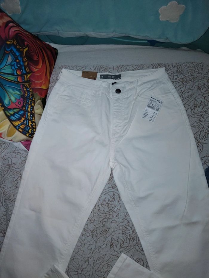 Slim taille 38 - photo numéro 2
