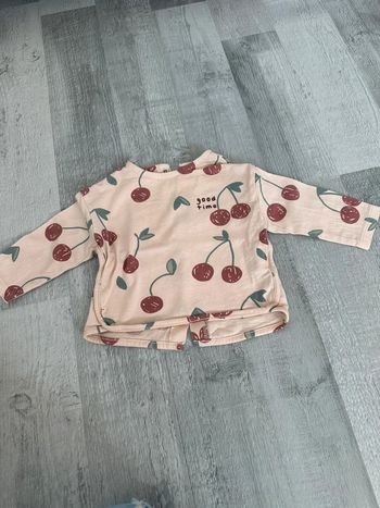 Tee-shirt manches longues.