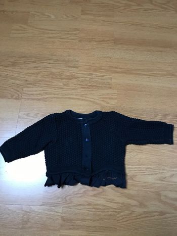 Gilet IKKs taille 12 mois