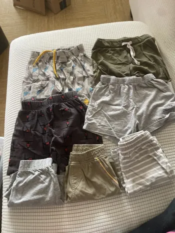 Lot short 18-24 mois