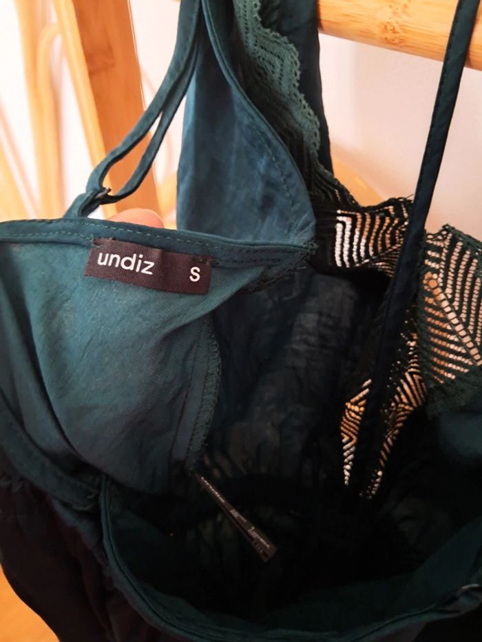 Combishort Undiz effet satiné vert sapin taille S parfait état - photo numéro 5