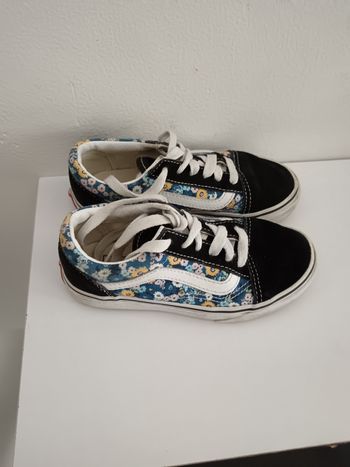 Basket vans