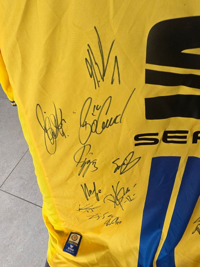 Maillot de football signé 2017-18 - photo numéro 4