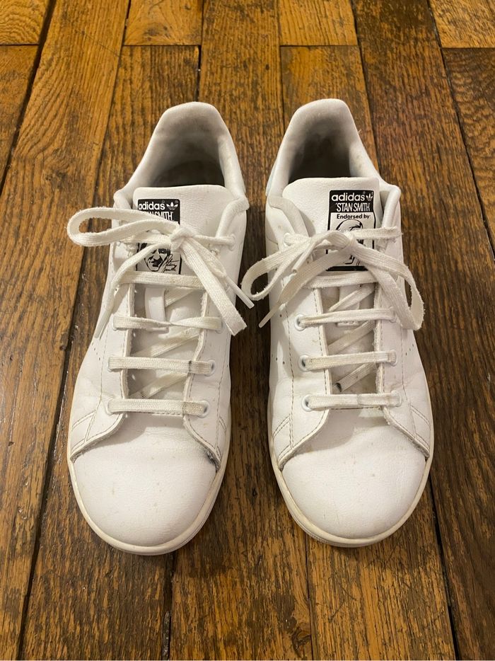 Baskets Stan Smith Adidas  Taille 34 - photo numéro 3