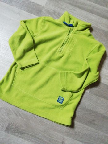 Pull polaire Orchestra 4 ans très bon état