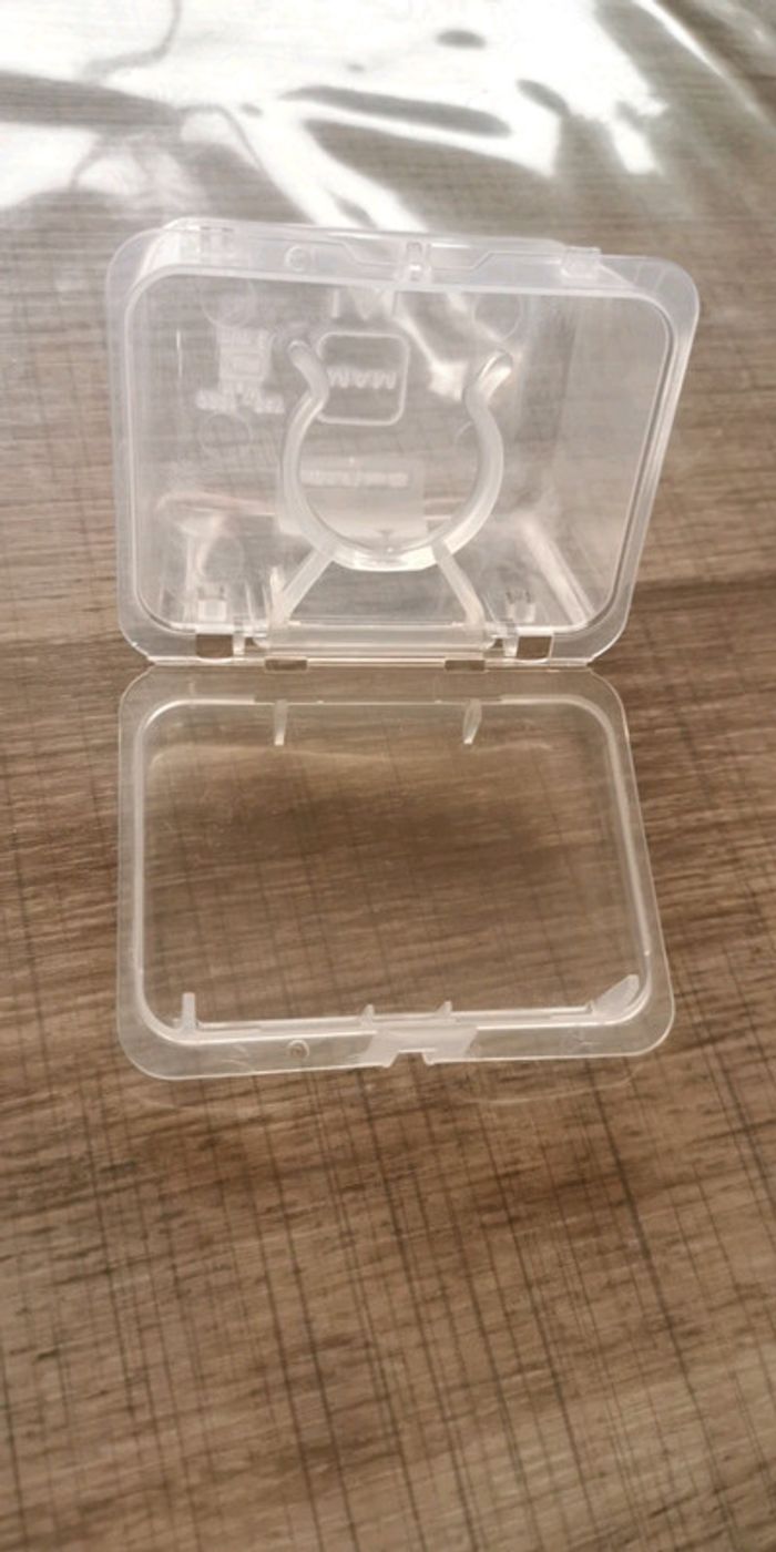 Boîte de stérilisation de tétine mam - photo numéro 2