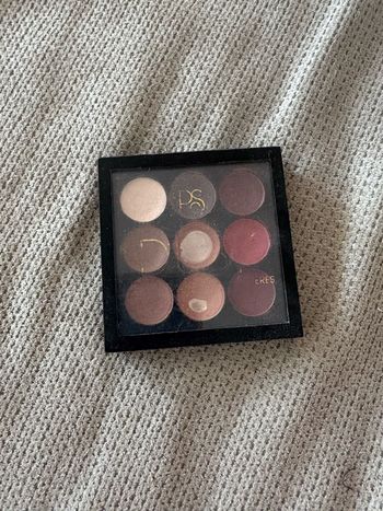 palette fard à paupière me demander plus d’info