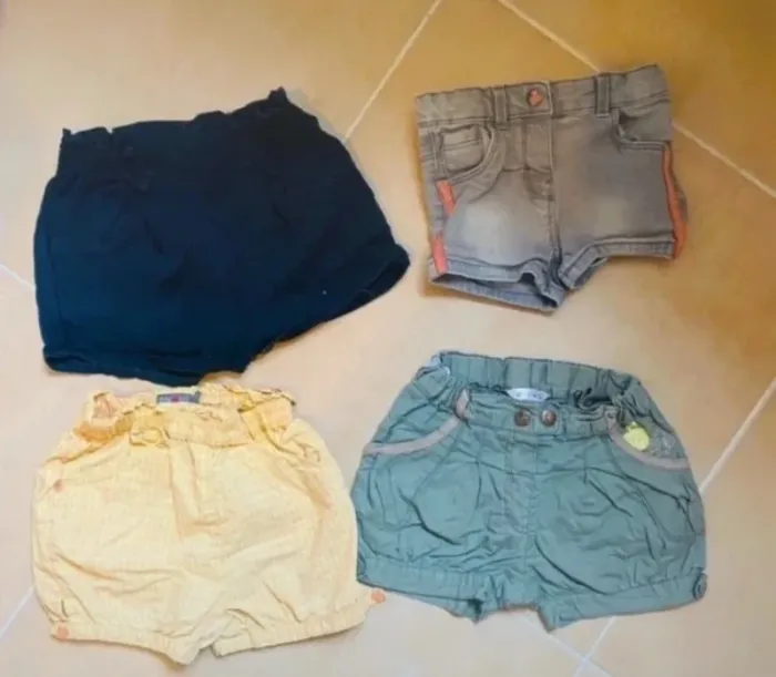 Lot 4 short fille