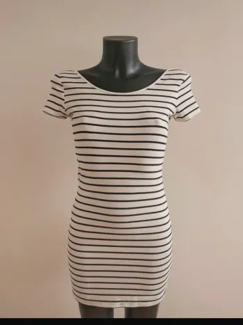 Robe moulante été taille : 42 📸