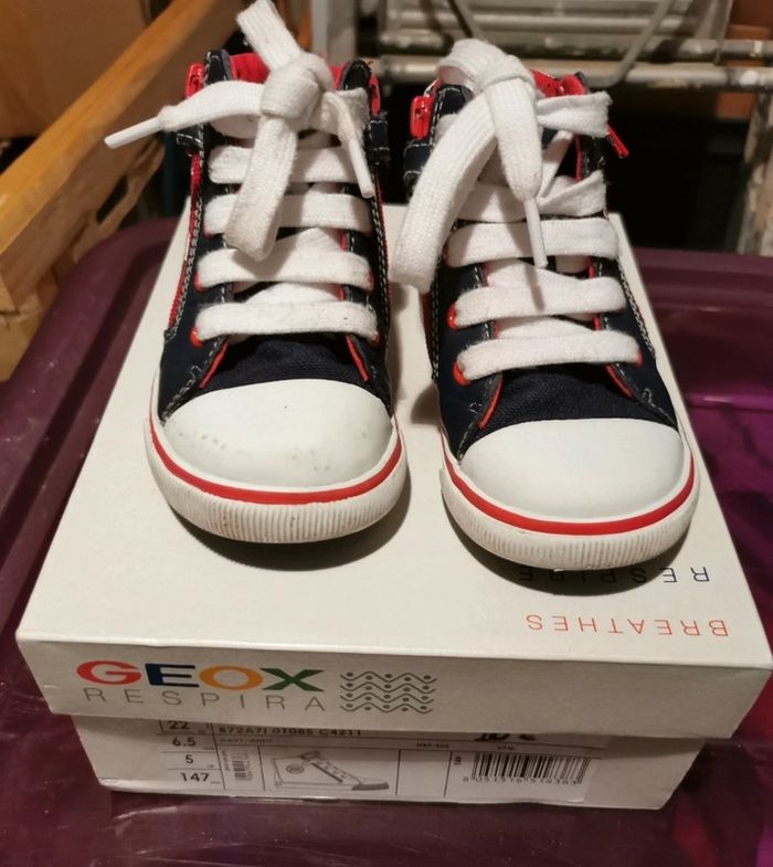 Basket montantes pointure 22