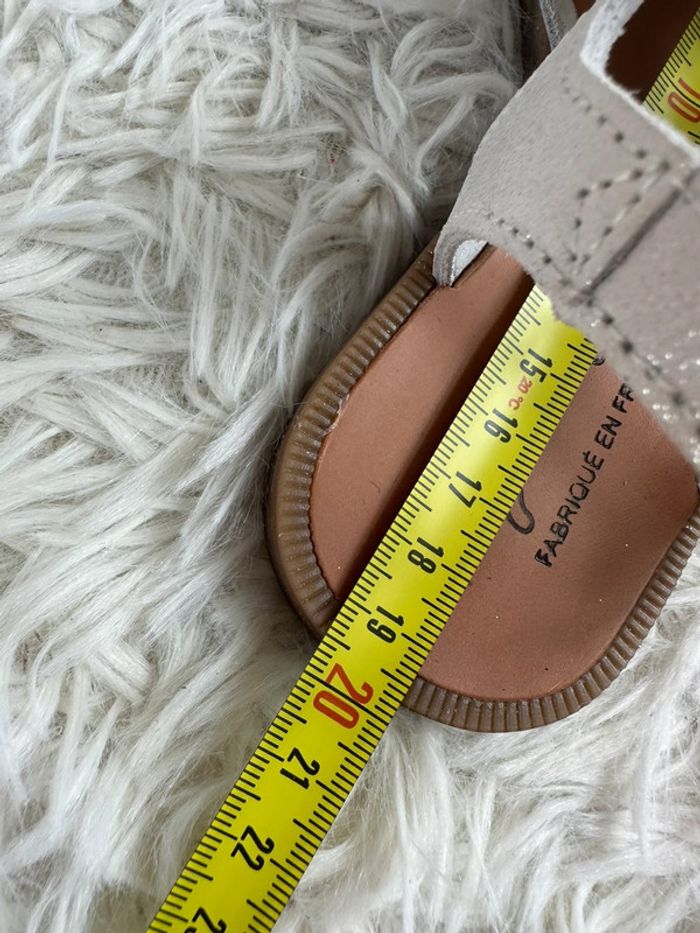 Paire de sandales Bellamy taille 30 - photo numéro 6