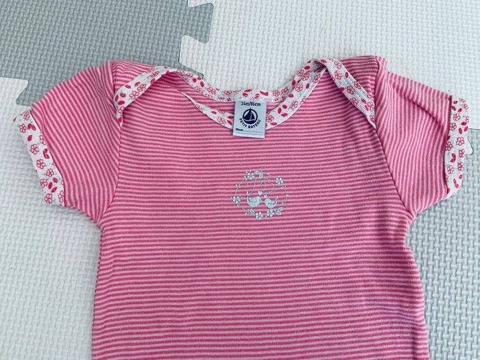 Lot de 2 bodies MC Petit Bateau 24M - photo numéro 3