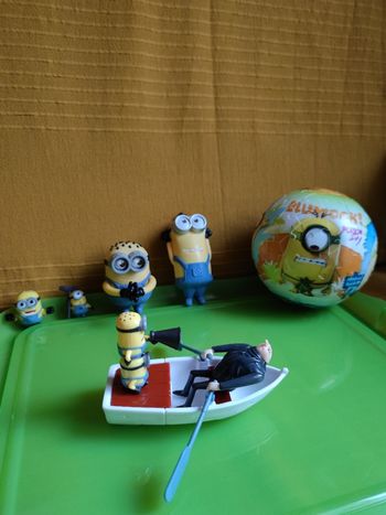 Mignon figurines et puzzle