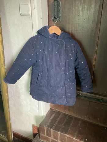 Manteau d’hiver bleu marine capuche 5 ans
