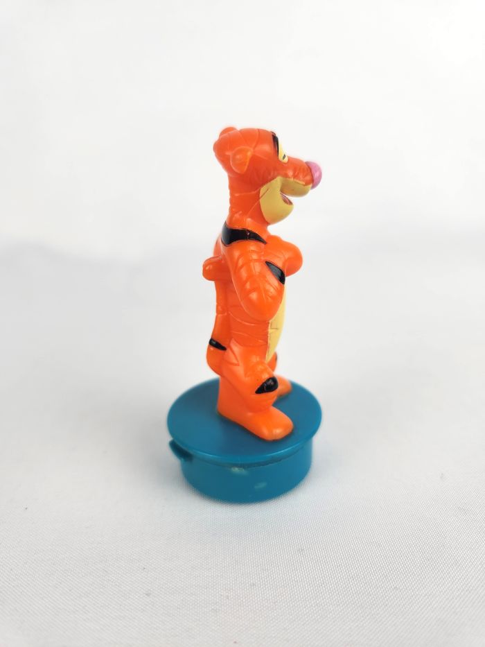 Figurine Tigrou Winnie l'Ourson - Disney Vintage - Smarties 90s - photo numéro 2