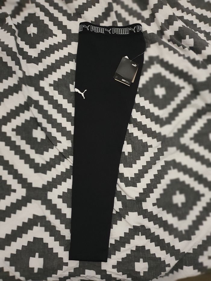 Puma leggings taille 11-12 ans - photo numéro 6