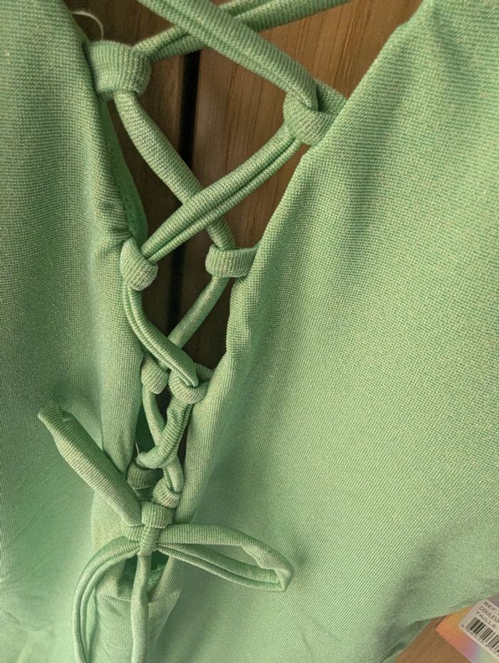 Maillot de bain vert brillant taille L - photo numéro 3