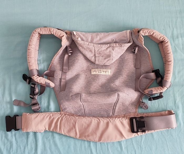 Porte bébé love radius jpmbb hoodie carrier